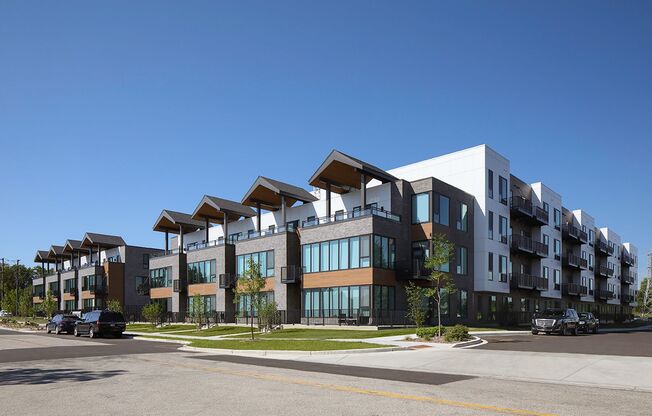 1 bed, 1 bath, 572 sqft, $1,370, Unit 412-A