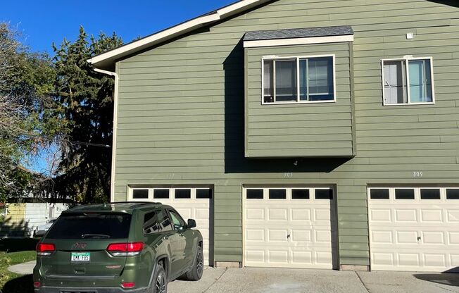 2 beds, 1 bath, $1,825