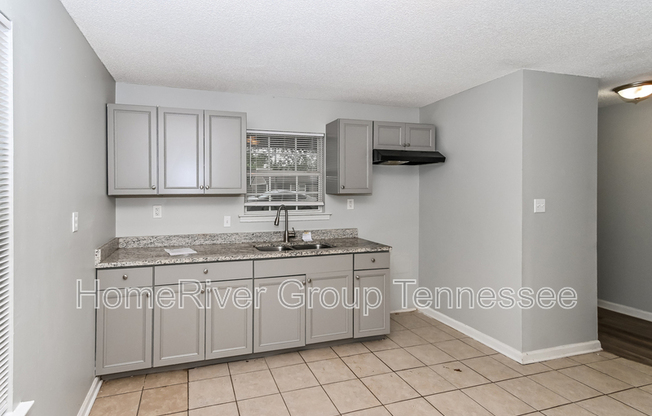 3878 WINWOOD DR