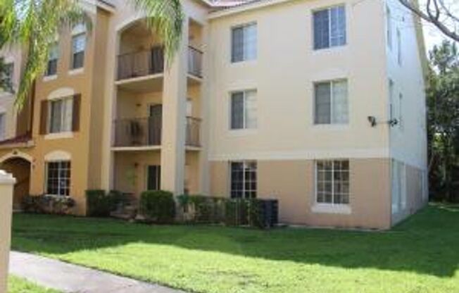 3 beds, 2 baths, $2,400, Unit # 107