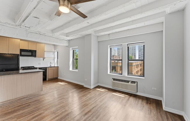 2 beds, 1 bath, 562 sqft, $2,250, Unit 702