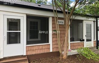 1004 Clarendon St Apt A