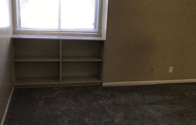 2 beds, 2 baths, 1,068 sqft, $1,299, Unit 7535-09