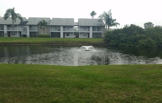 2612 Hidden Lakes Unit B, Sarasota, FL 34237