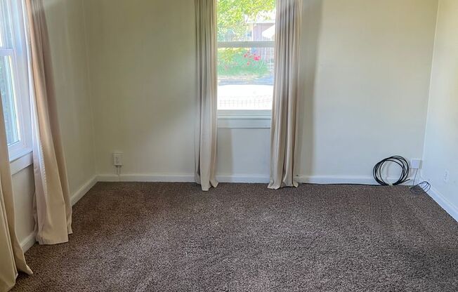 1 Bedroom 1 Bathroom House with Fenced Yard