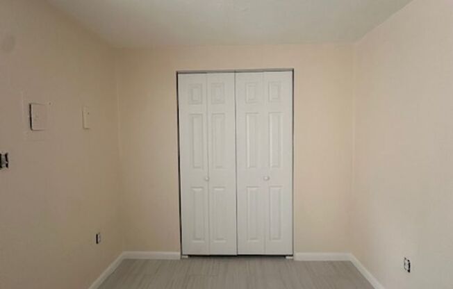 1 bed, 1 bath, $2,150, Unit 4