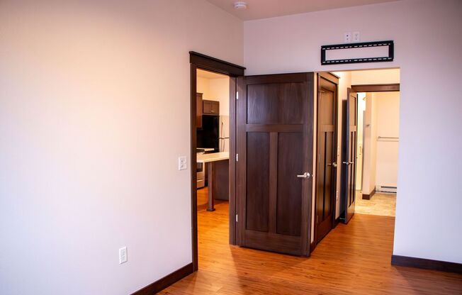 1 bed, 1 bath, 580 sqft, $1,205, Unit 210