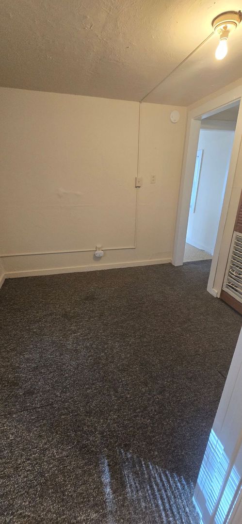 1 bed, 1 bath, $675