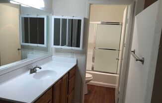 154 Canyon Woods Apartments
