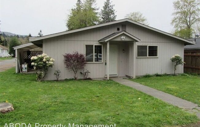 Available June 1st- Spacious 2 bedroom in Downtown Issaquah!