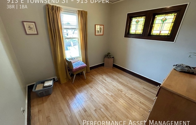 3 beds, 1 bath, $1,445