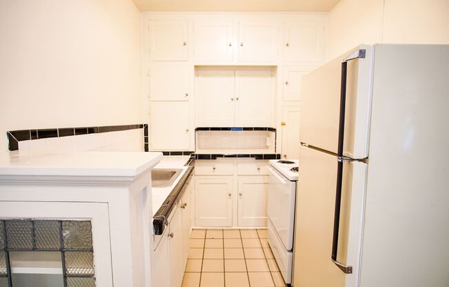 1 bed, 1 bath, $1,375, Unit 201