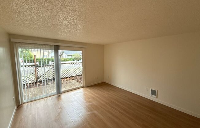 1 bed, 1 bath, 660 sqft, $1,095, Unit 485