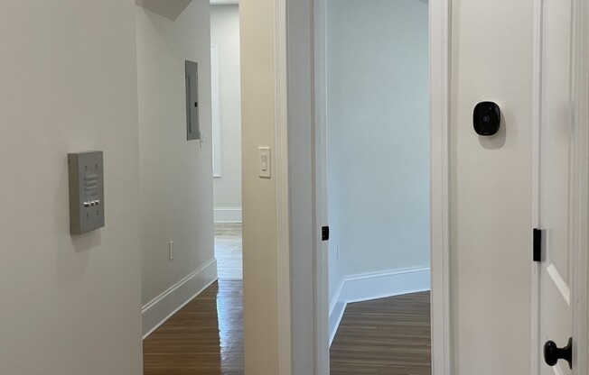 14 WELD AVE