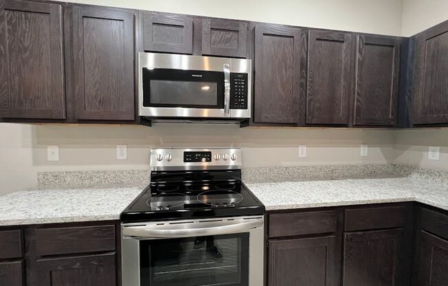 3 beds, 2.5 baths, $1,445, Unit 13312 Reid Meadows