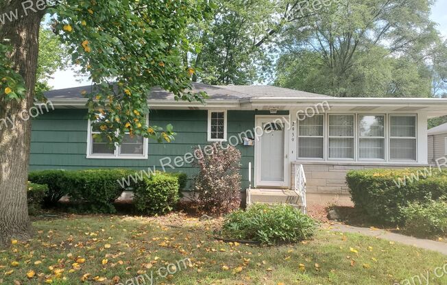 3 beds, 1 bath, $1,795