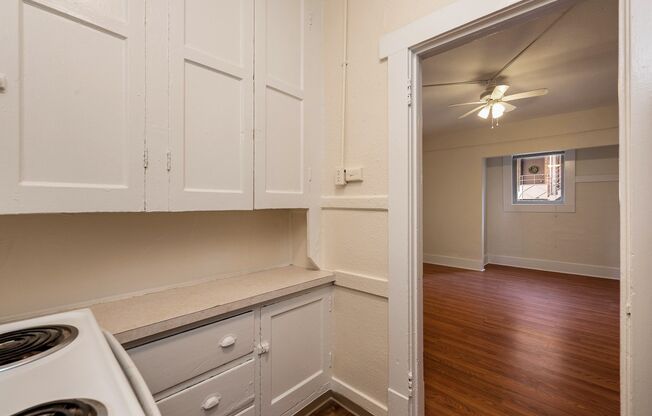 1 bed, 1 bath, 625 sqft, $1,625, Unit 108