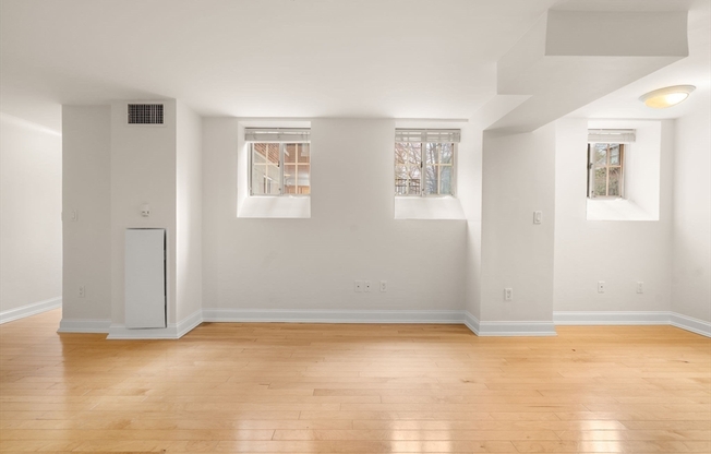 2 beds, 2 baths, 1,115 sqft, $3,900, Unit B309