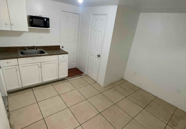1331 SW 129 AVE