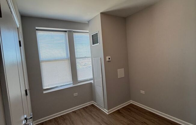 1 bed, 1 bath, 550 sqft, $1,475, Unit 1205