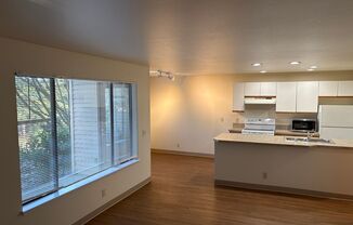 2 beds, 2 baths, 900 sqft, $2,595, Unit 109