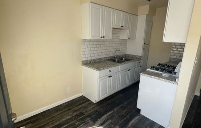 1 bed, 1 bath, 600 sqft, $1,800, Unit Unit 22