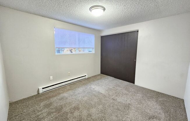 1 bed, 1 bath, 571 sqft, $995, Unit 44
