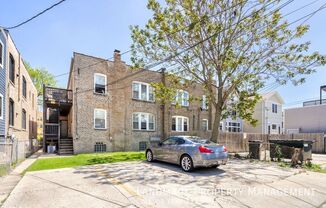 4144 N MOZART ST