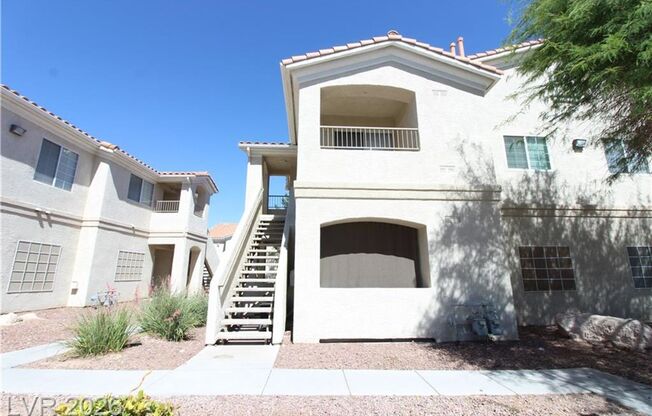 2 beds, 2 baths, $1,299, Unit # 2041