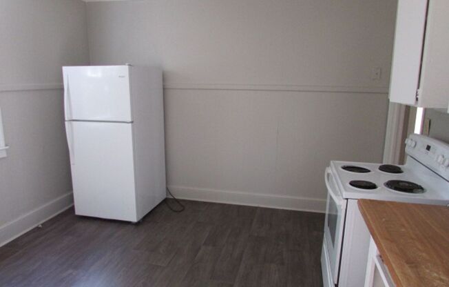 2 beds, 1 bath, $950