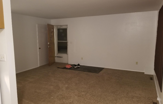 535 F