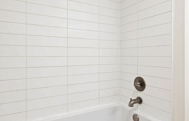 Studio, 1 bath, 513 sqft, $1,695, Unit G07