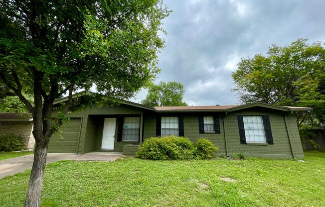 Just updated 3/2 home on a quiet street in desirable north Austin!