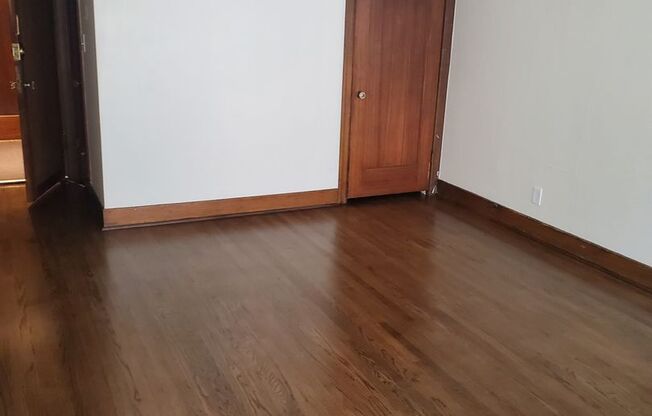Studio, 1 bath, 429 sqft, $1,365, Unit Unit 306