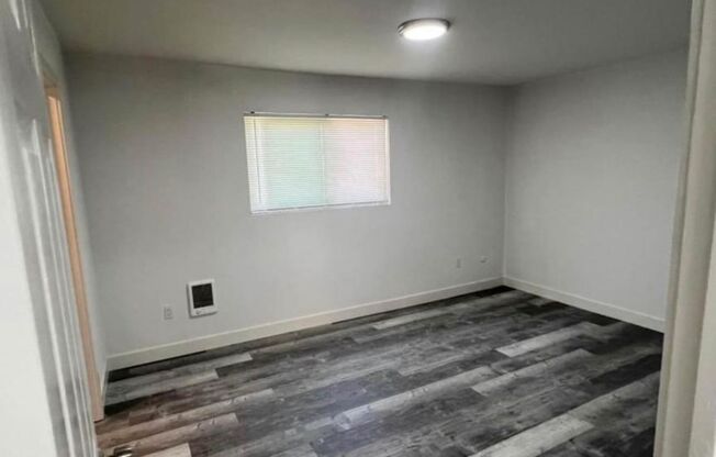 1 bedroom 1 bath apartment in Chula Vista. Downstairs Unit.