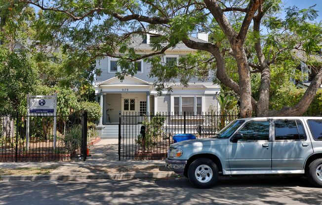 The Carina Victorian Home near the Row!