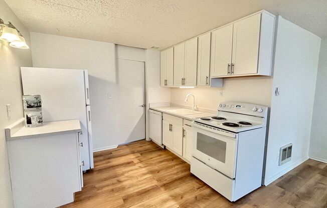 R0622 - Harrison House Apartments