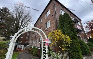 Bridgeview Apartments