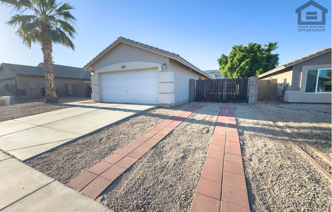 3Bed/2Bath House at Deer Valley Rd/35th Ave! Move-In Ready on 08/13/2026! – RV GATE!