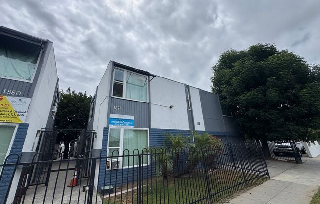 Harbor Apartments