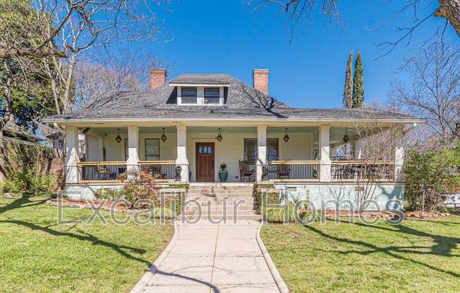 1118 GLENWOOD AVE SE