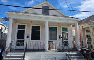 3007 IBERVILLE ST