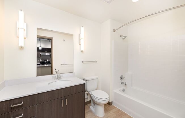 1 bed, 1 bath, $1,800, Unit Unit B405