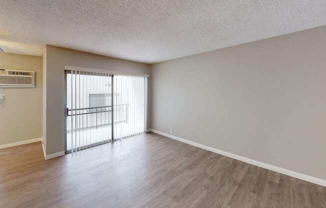 Livingroom at Chateau La Fayette, Los Angeles, CA, 90057