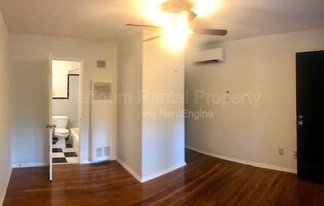 1 bed, 1 bath, 550 sqft, $1,000, Unit 6