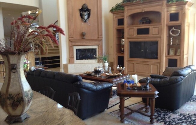 22 BLOOMFIELD HLS DR