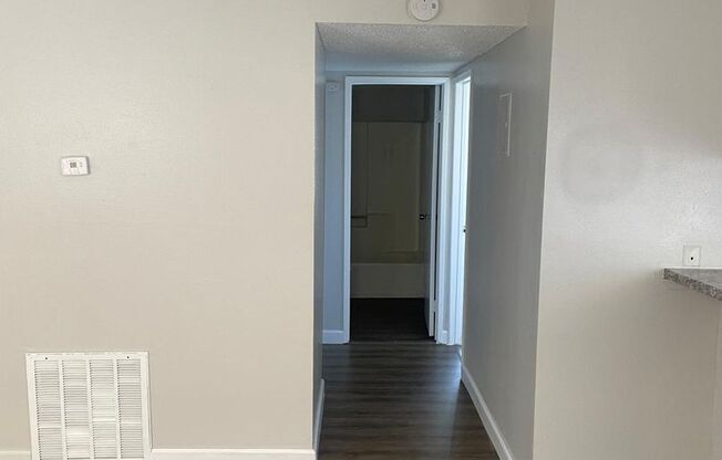 2 beds, 2 baths, 826 sqft, $1,450, Unit Unit 140