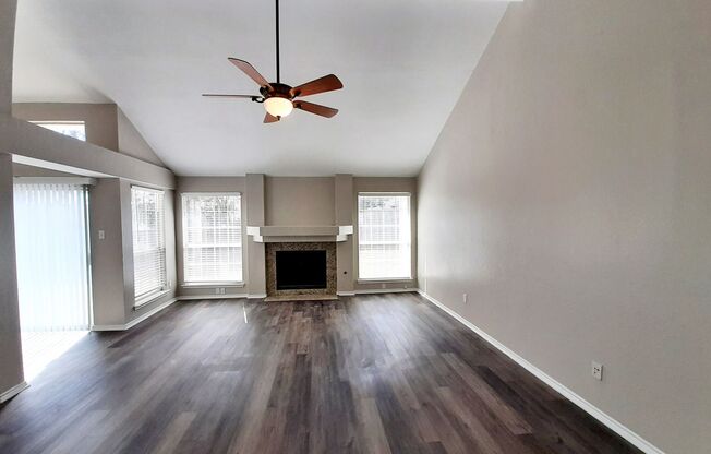 Beautiful 4 bedroom home close to Lake Ray Hubbard!