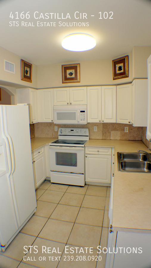 4166 CASTILLA CIR