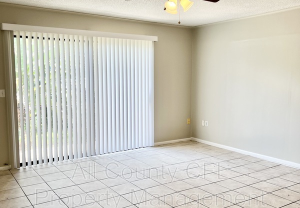6065 VLG CIR